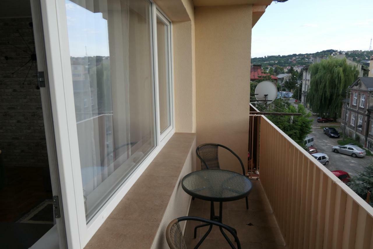 Ares Apartments Przemyśl Eksteriør bilde